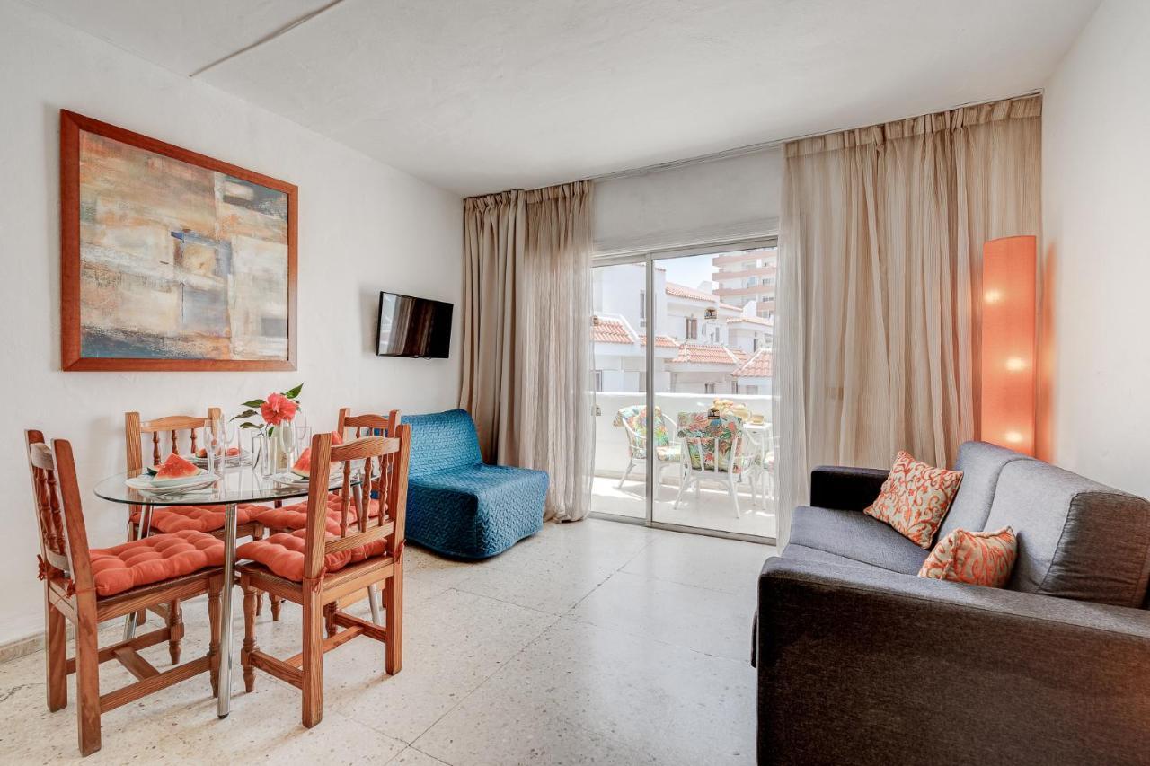 Apartment В Playa De Las Americas Екстериор снимка