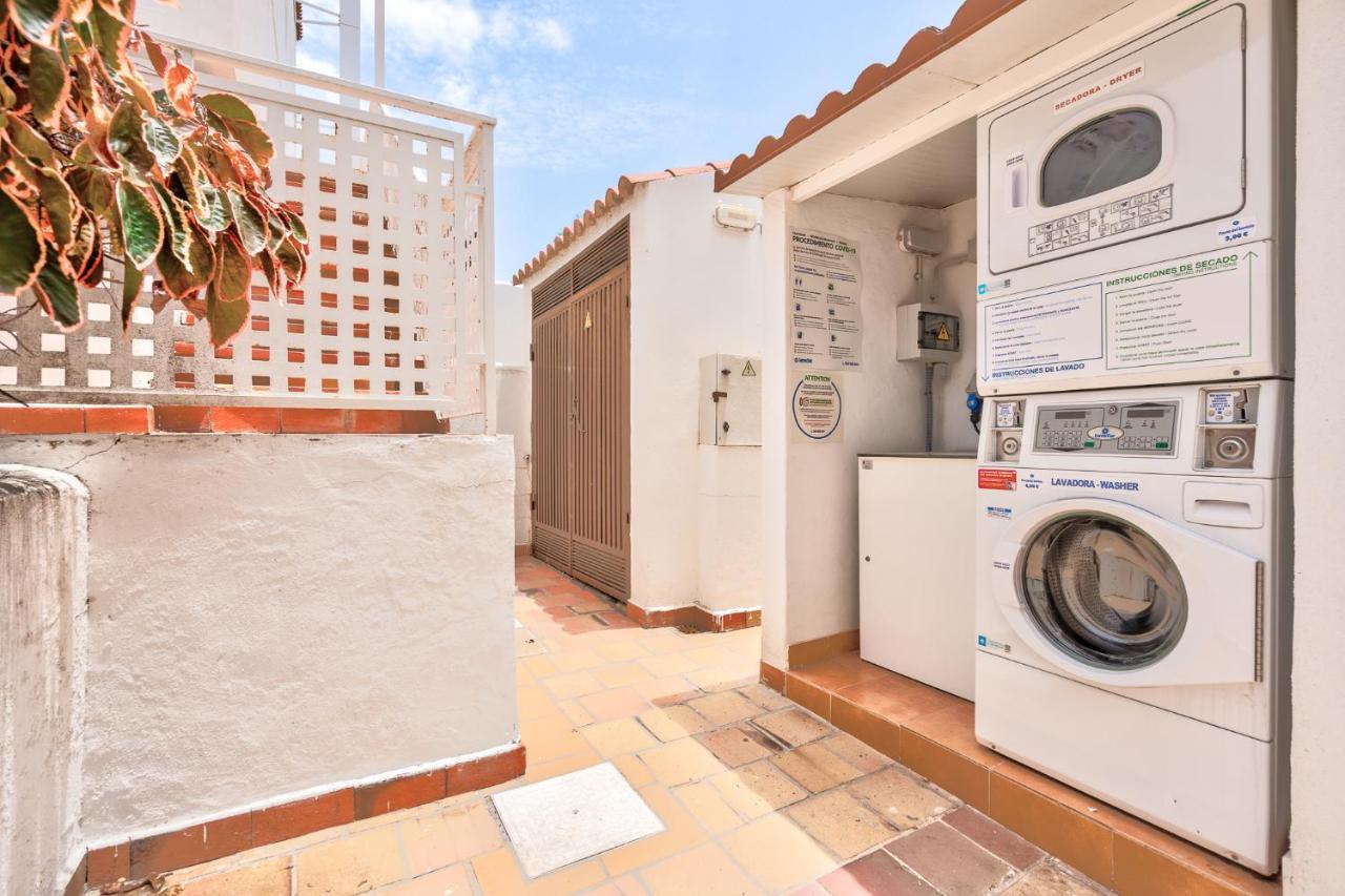 Apartment В Playa De Las Americas Екстериор снимка